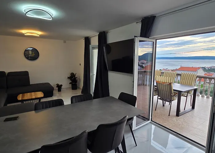 Mateo 노비비노돌스키